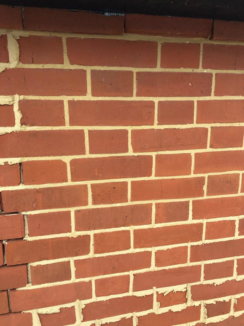 picture of the brickwall after brick cleaning and lime mortar repointing in bexley london